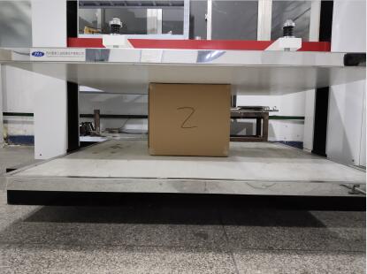 客（kè）戶紙（zhǐ）箱進（jìn）行的ISTA 2A測（cè）試